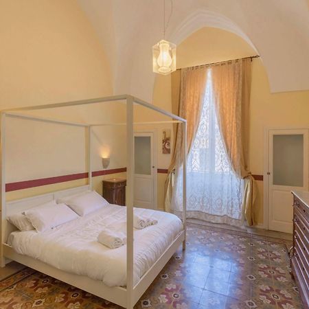 La Naca Della Taranta B&B Галатіна Екстер'єр фото